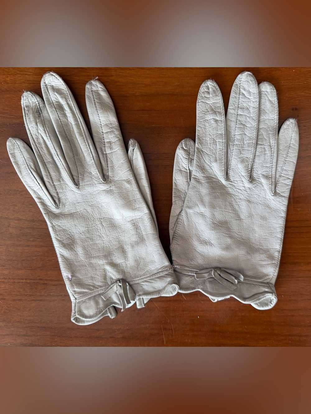 B. Altman - Fifth Avenue - Vintage Gloves - Size 6 - XXS